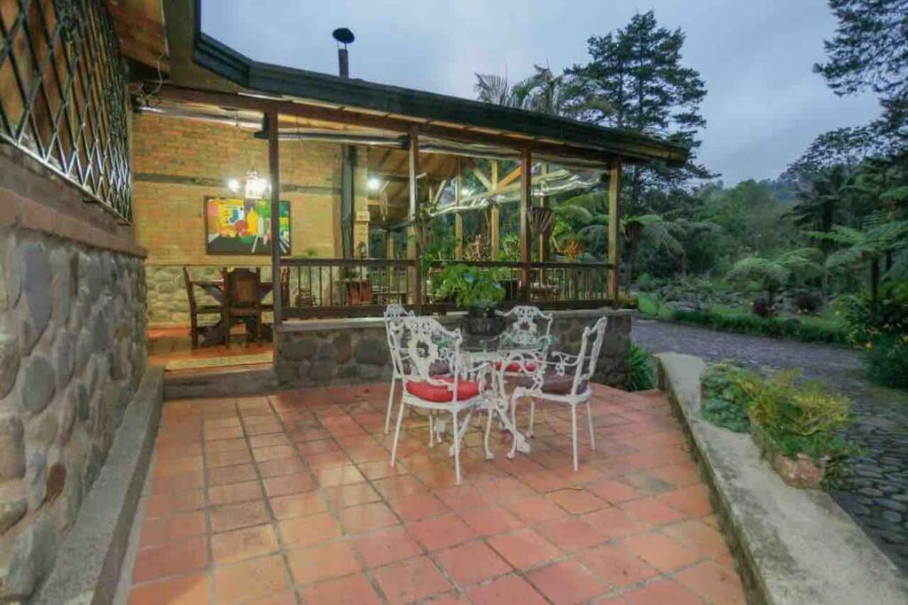 Vila Finca Punta De Piedra Salento, Quindio Exteriér fotografie